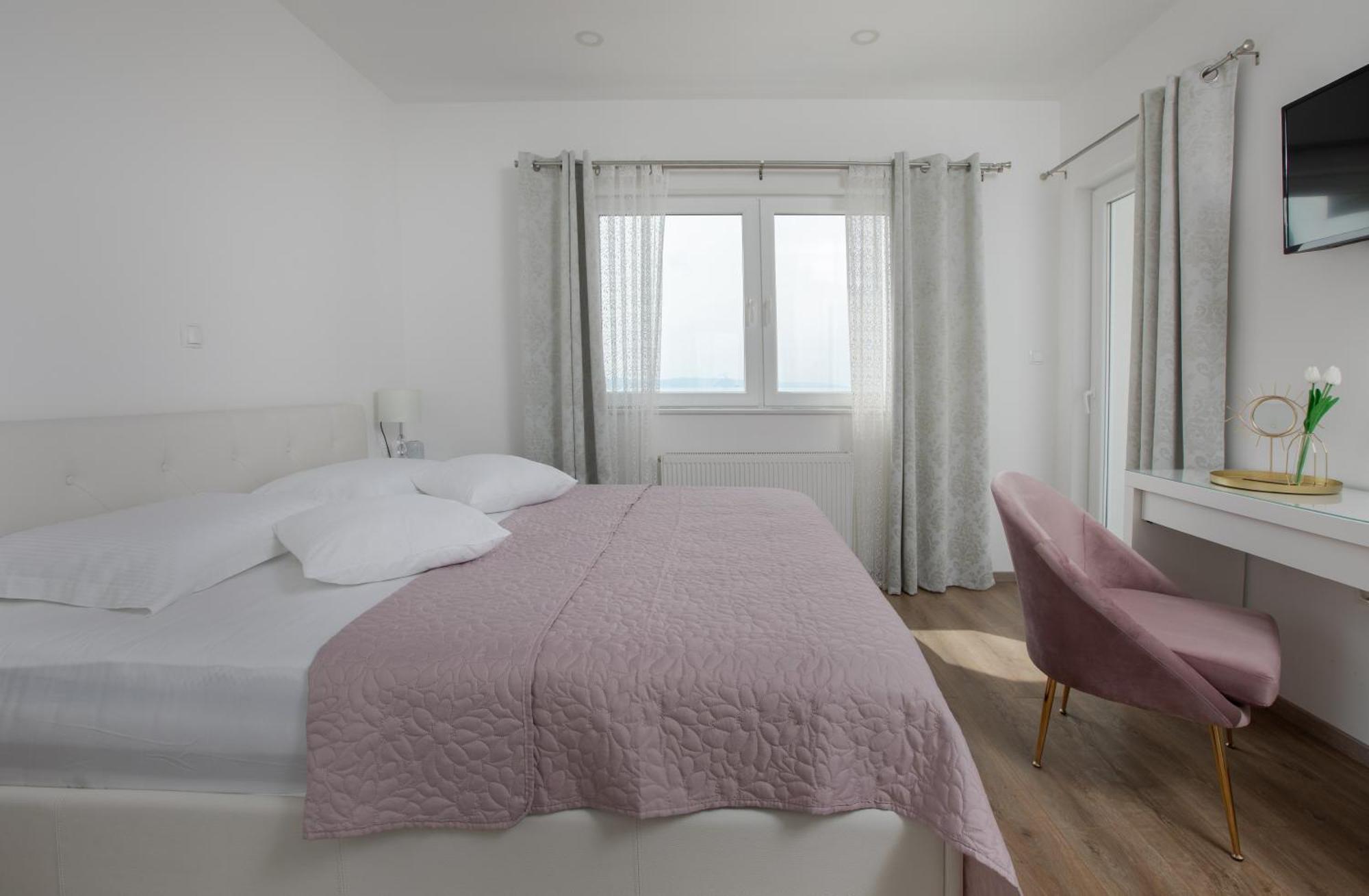 Luxury Holiday Home Dioniz Podgora Zimmer foto
